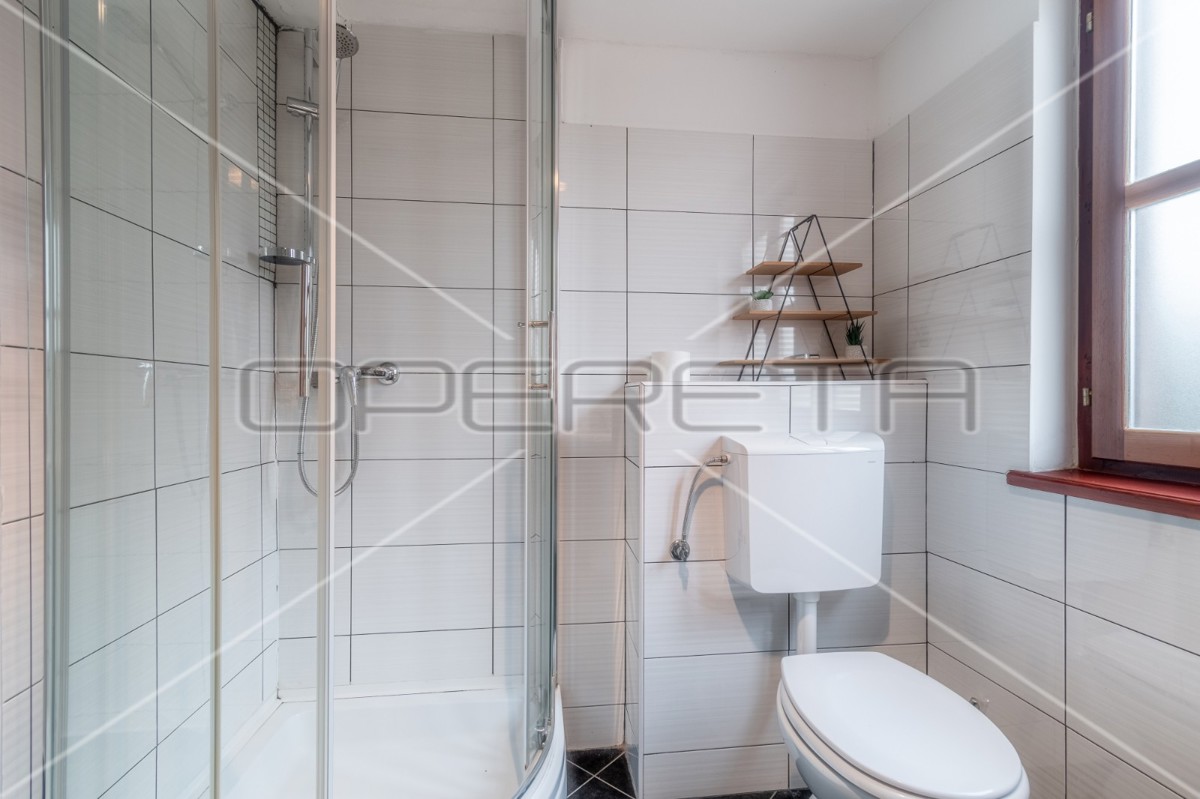 Istra, Marčana, lepa rustikalna počitniška hiša, mirna lokacija