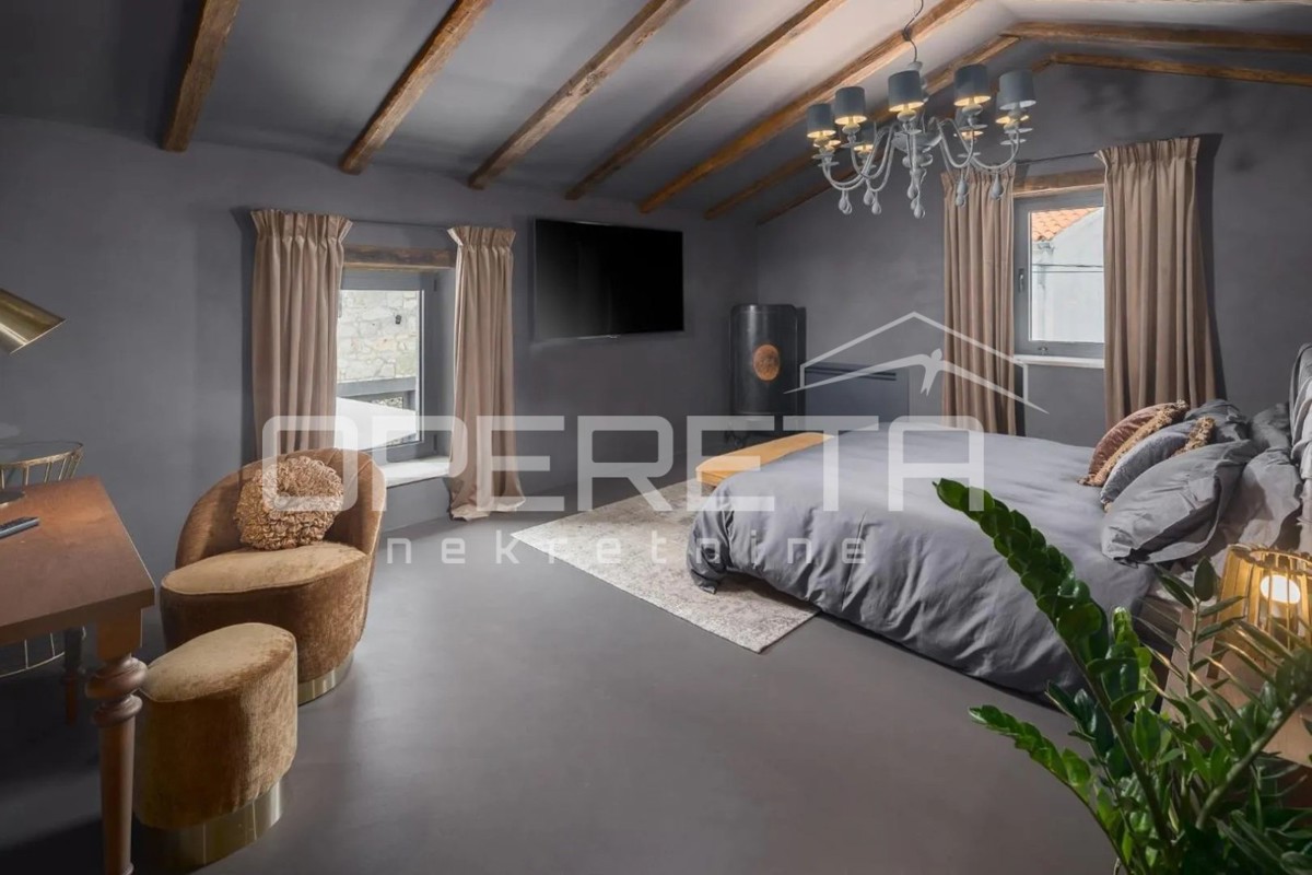 
Istra, Poreč – Avtentična kamnita vila z modernim luksuzom