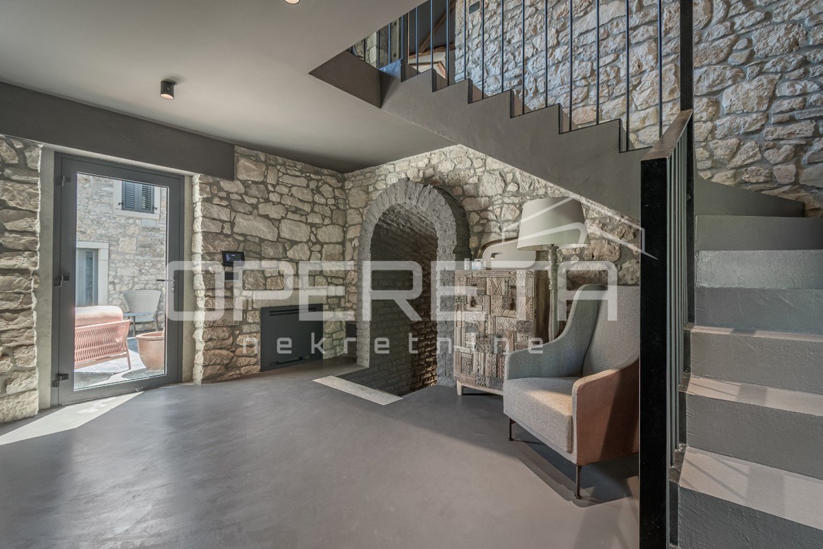 
Istra, Poreč – Avtentična kamnita vila z modernim luksuzom