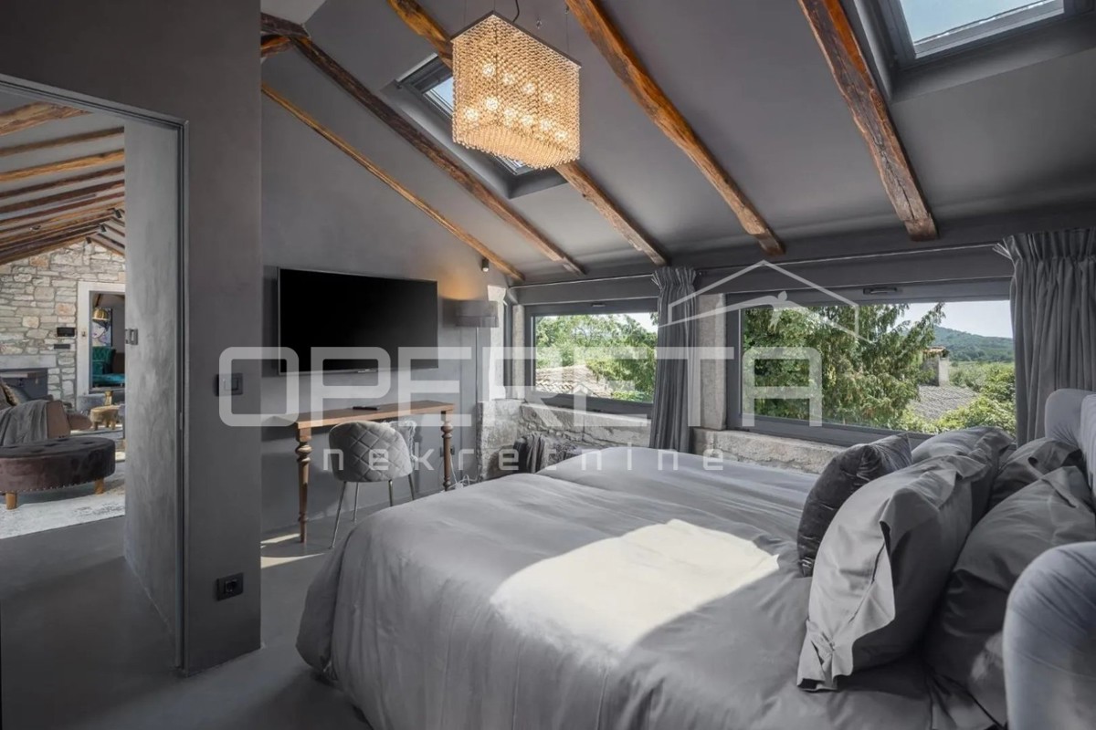 
Istra, Poreč – Avtentična kamnita vila z modernim luksuzom