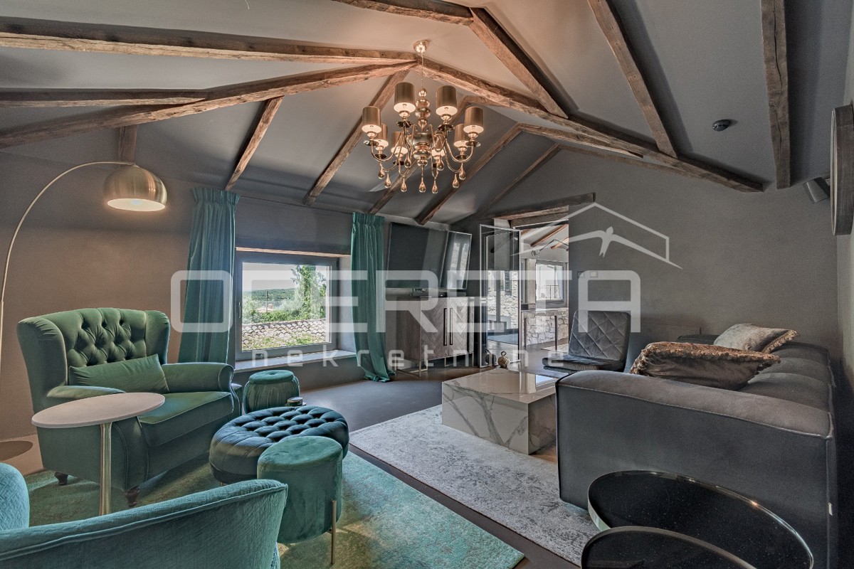 
Istra, Poreč – Avtentična kamnita vila z modernim luksuzom