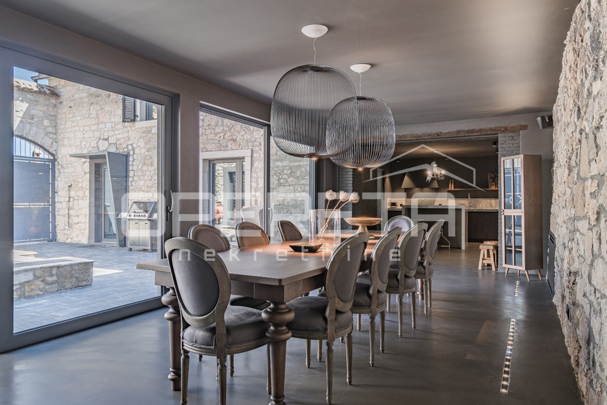 
Istra, Poreč – Avtentična kamnita vila z modernim luksuzom