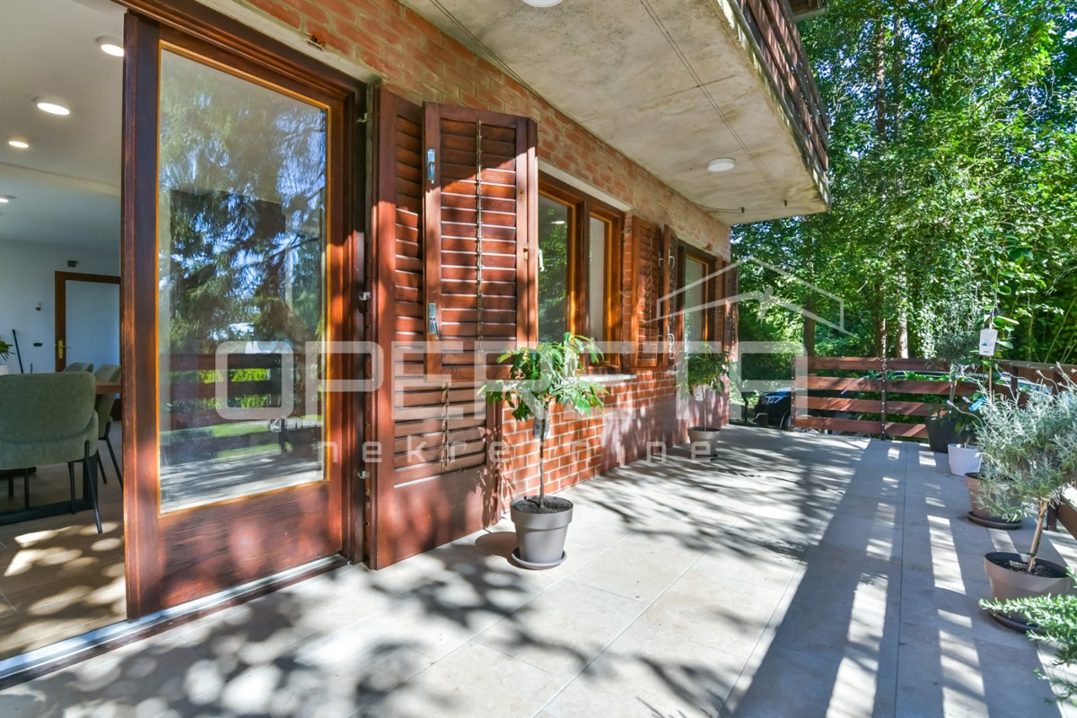 Prodaja, Hiša, Pokupsko, Potoček, Samostojeća, 229m2