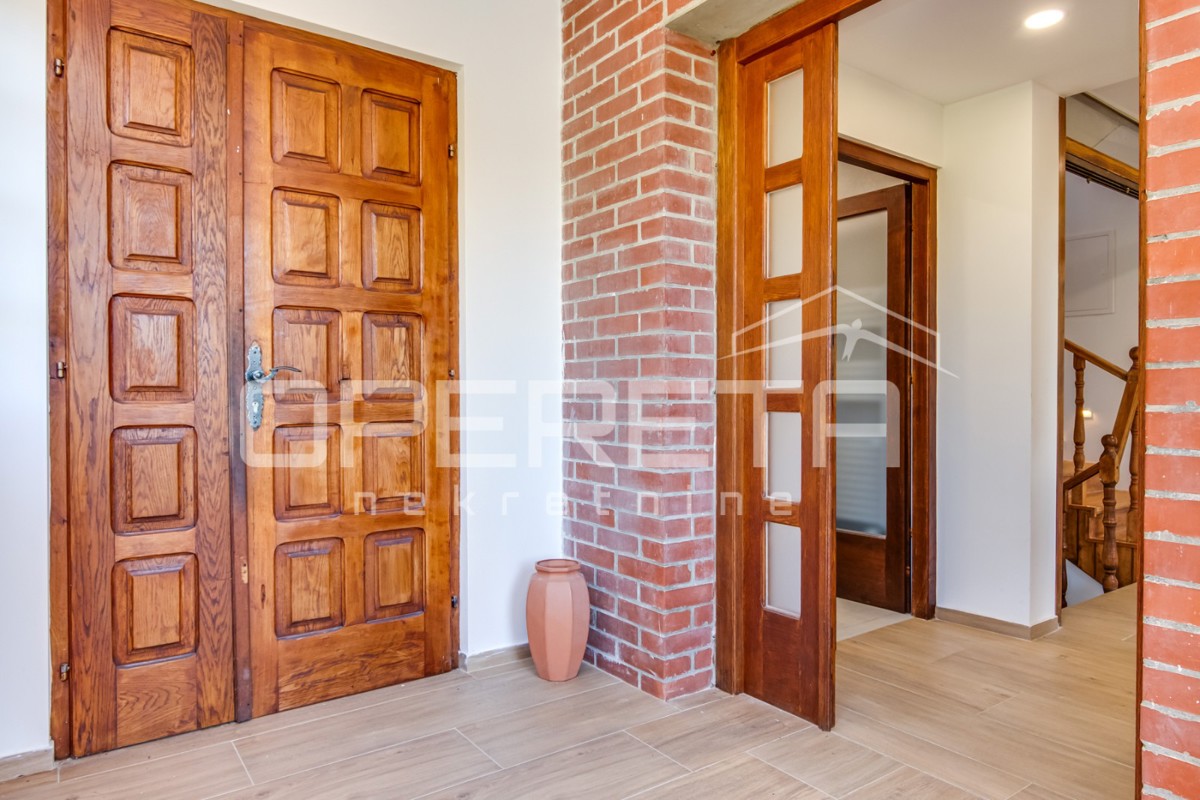 Prodaja, Hiša, Pokupsko, Potoček, Samostojeća, 229m2