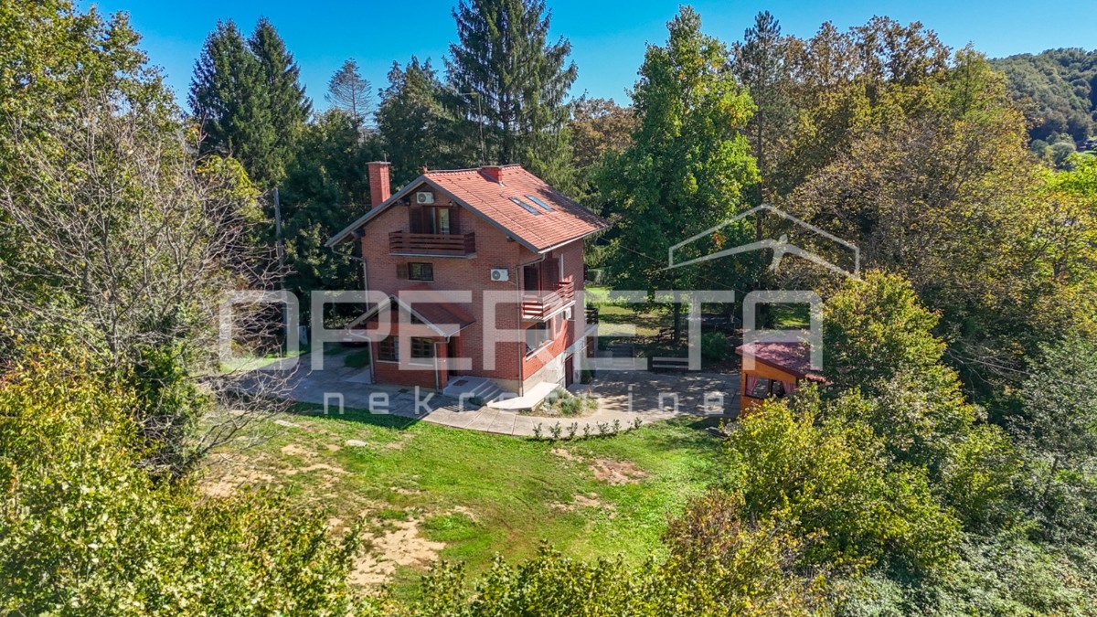 Prodaja, Hiša, Pokupsko, Potoček, Samostojeća, 229m2