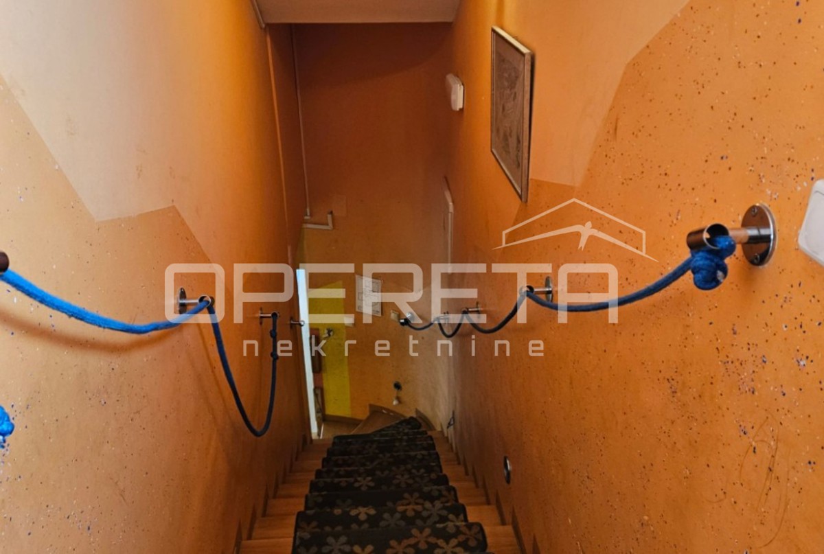 Prodaja, Hiša, Ludbreg, centar, Hiša u nizu, 221m2