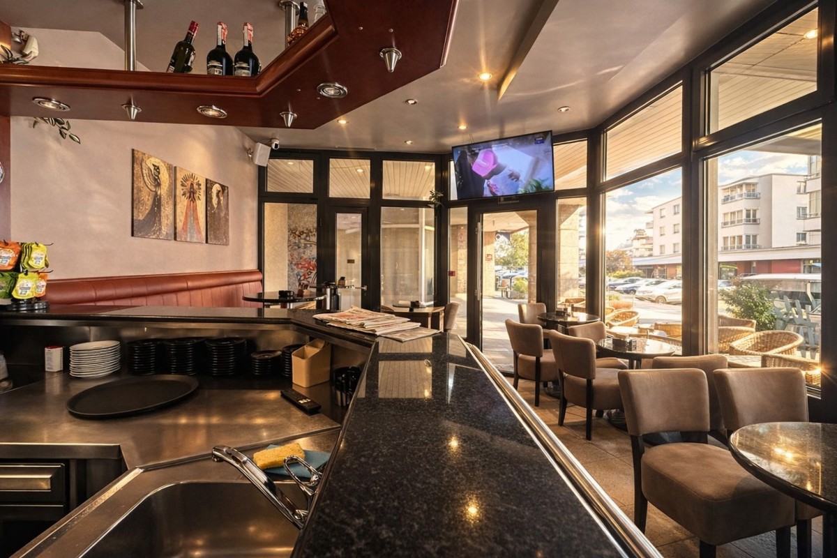 Kavarna v Trnju pripravljena za obratovanje – odlična mikrolokacija in terasa