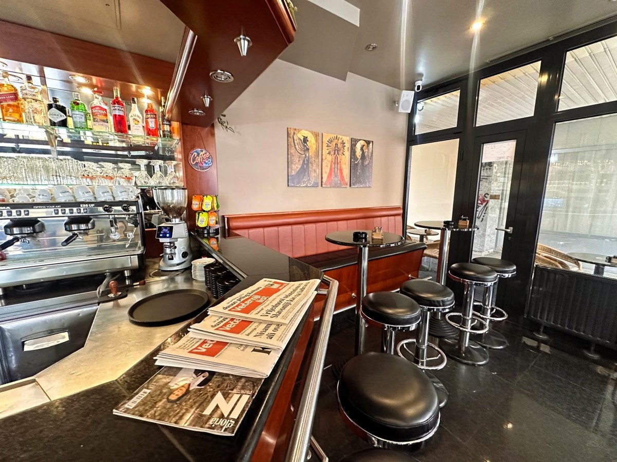 Kavarna v Trnju pripravljena za obratovanje – odlična mikrolokacija in terasa