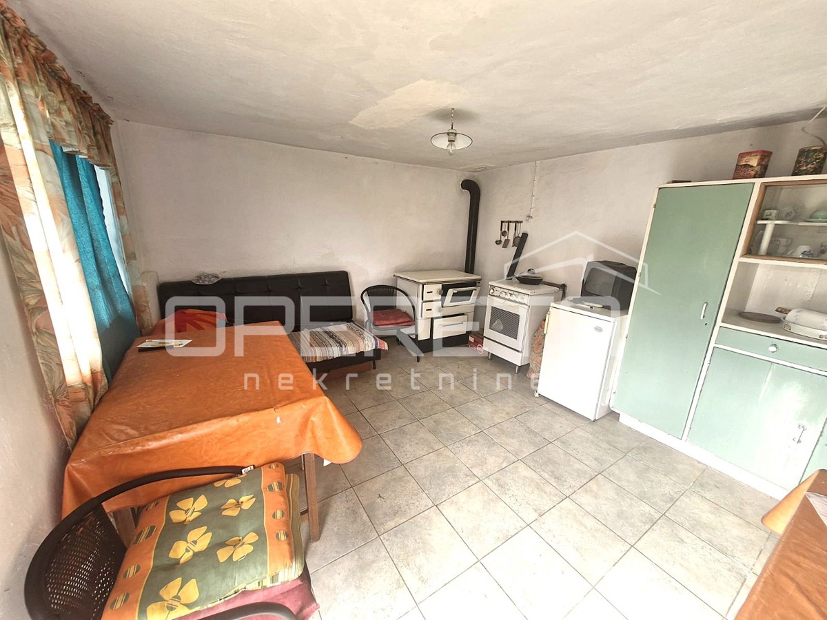 Prodaja, Hiša, Centar, Kaniža Gospička, Samostojeća, 123m2