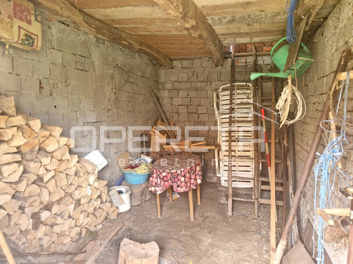 Prodaja, Hiša, Centar, Kaniža Gospička, Samostojeća, 123m2