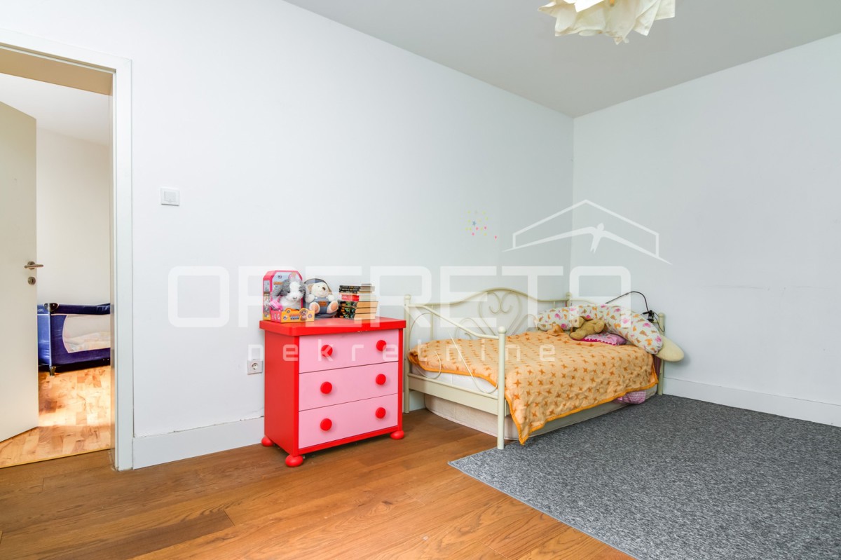 Prodaja, Hiša, Centar, Vinogradska , Samostojeća, 204m2