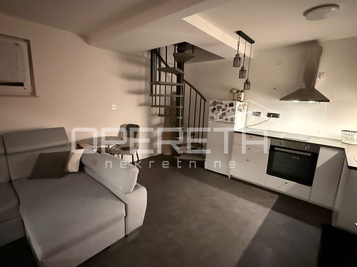 Prodaja, Hiša, Desinec, Vlaškovec, Samostojeća, 70m2