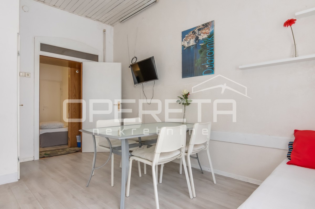 Prodaja, Ulični lokal, Centar, Vodnikova , 43m2