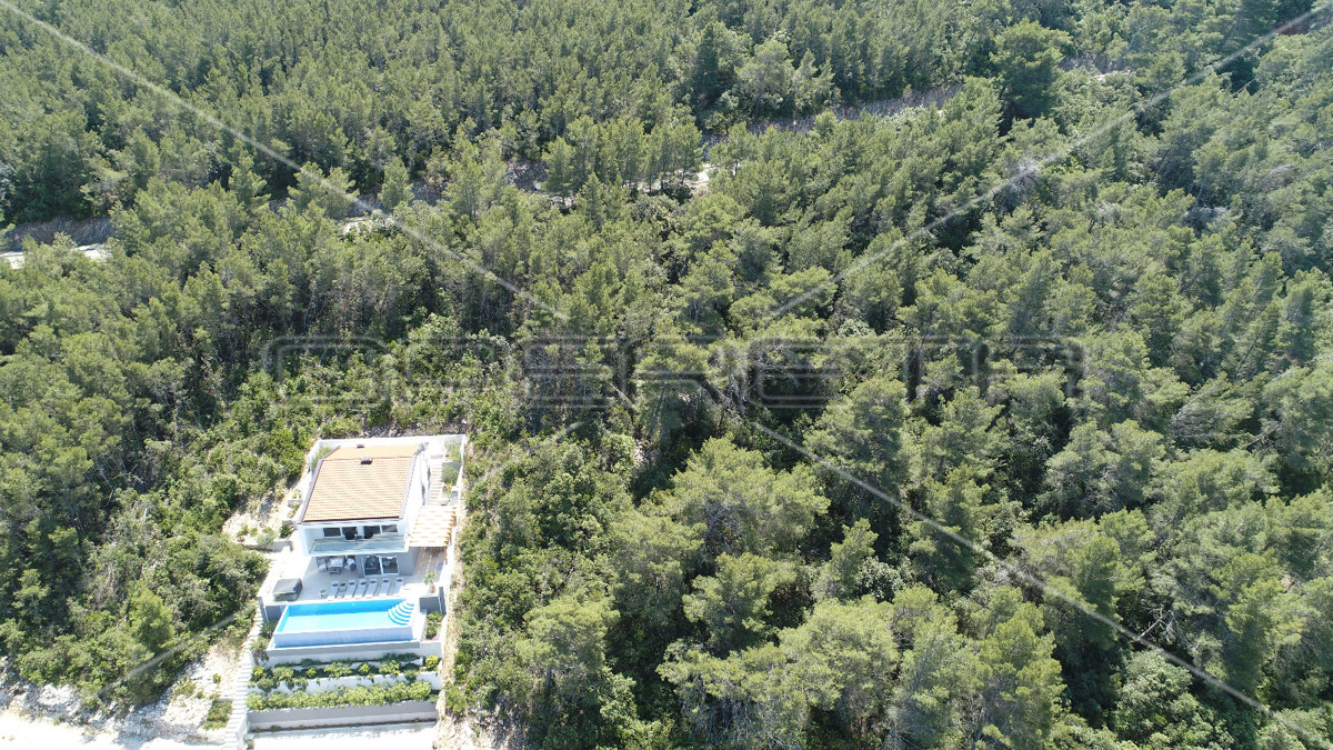 Gradbeno zemljišče s pogledom na morje, 420 m2, Prigradica