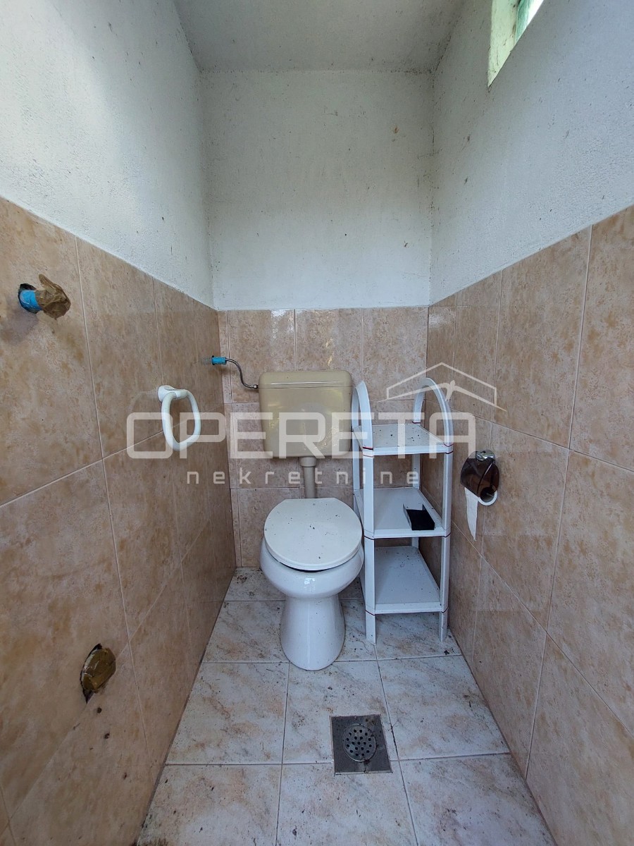 Prodaja, Hiša, Vugrovec Gornji, Vinogradska, Samostojeća, 52m2