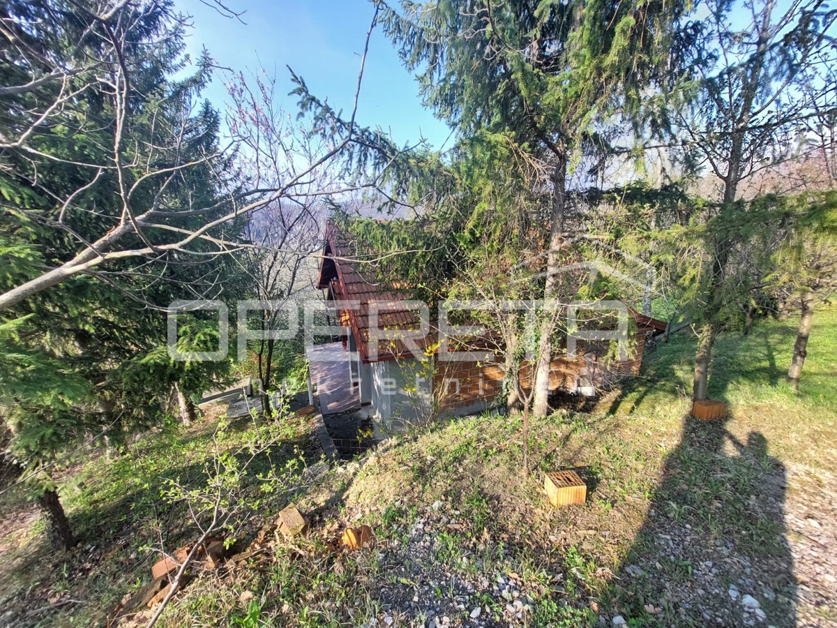 Prodaja, Hiša, Vugrovec Gornji, Vinogradska, Samostojeća, 52m2