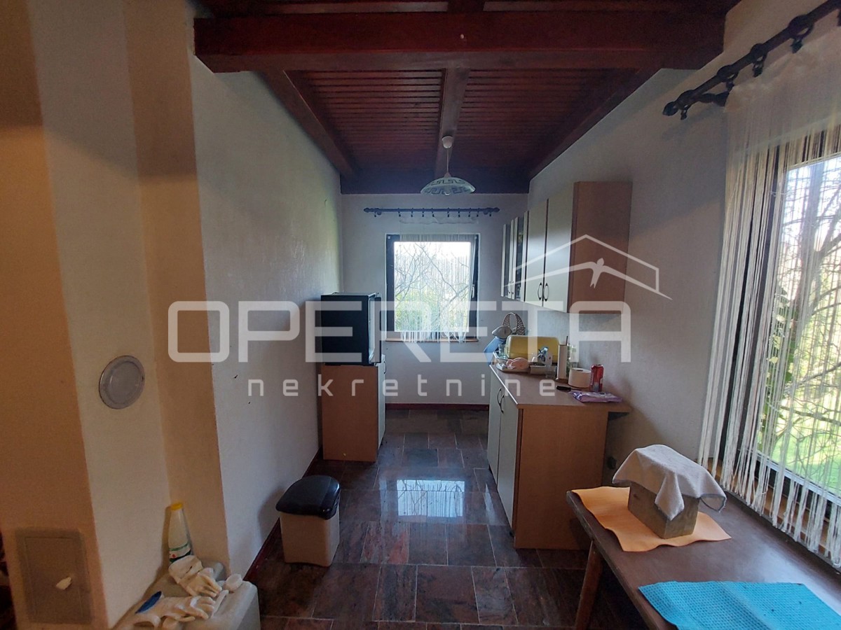 Prodaja, Hiša, Vugrovec Gornji, Vinogradska, Samostojeća, 52m2