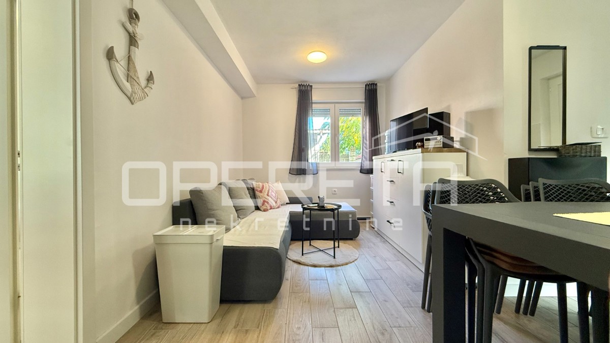 Vir – Samostojna hiša s štirimi moderno urejenimi apartmaji, 170 m²