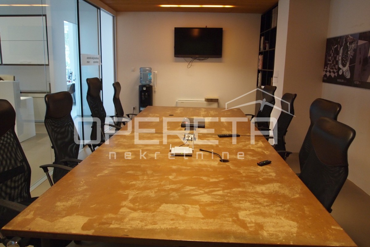 Prodaja, Poslovna zgrada, Vinogradska, Vinogradska, 580m2