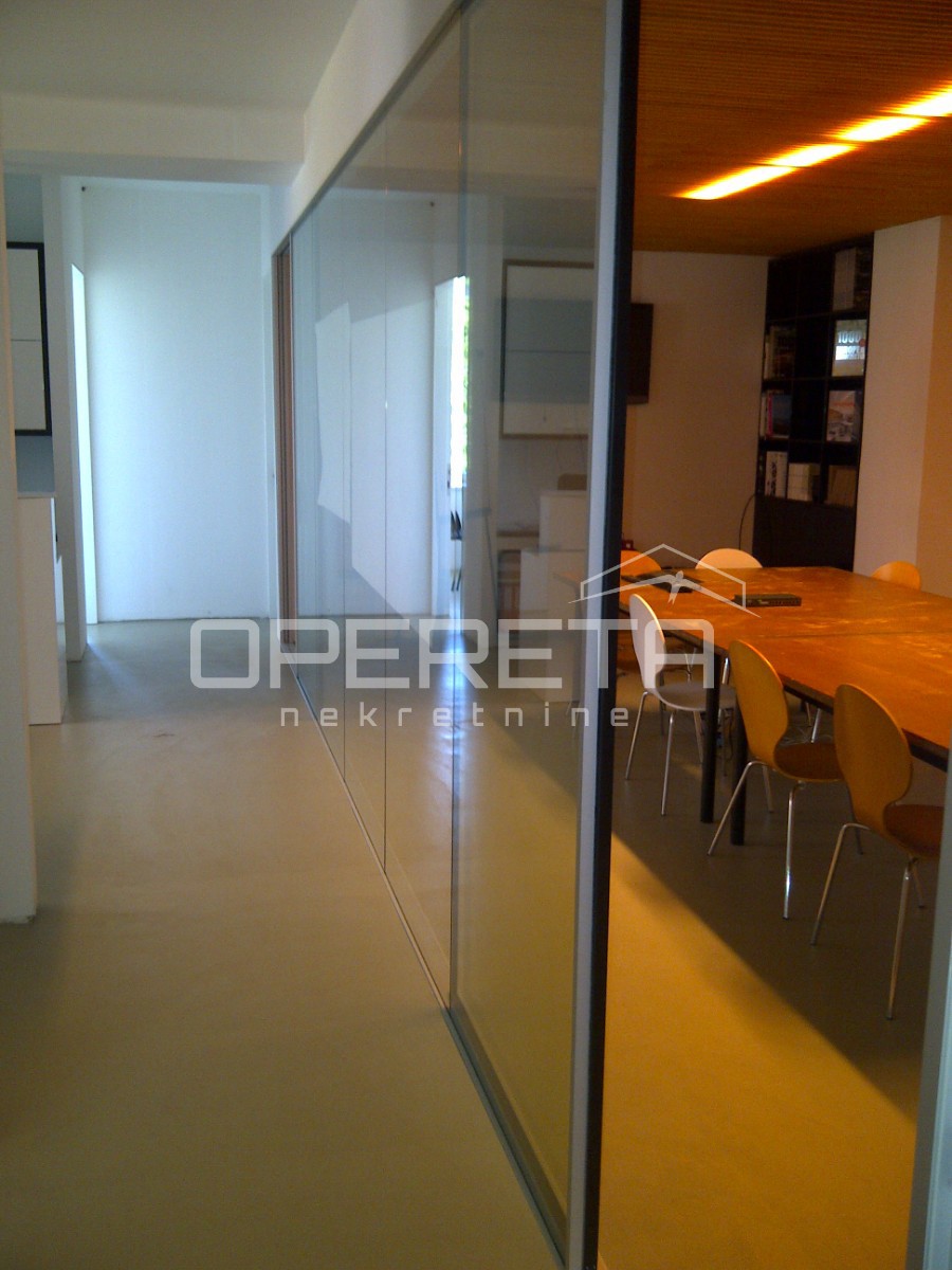 Prodaja, Poslovna zgrada, Vinogradska, Vinogradska, 580m2