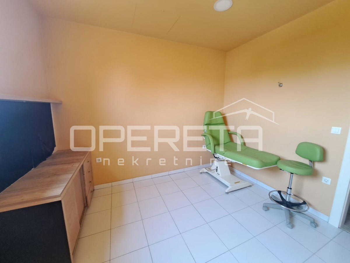 Prodaja, Poslovna zgrada, Rugvica, Okunjska ulica, 730m2