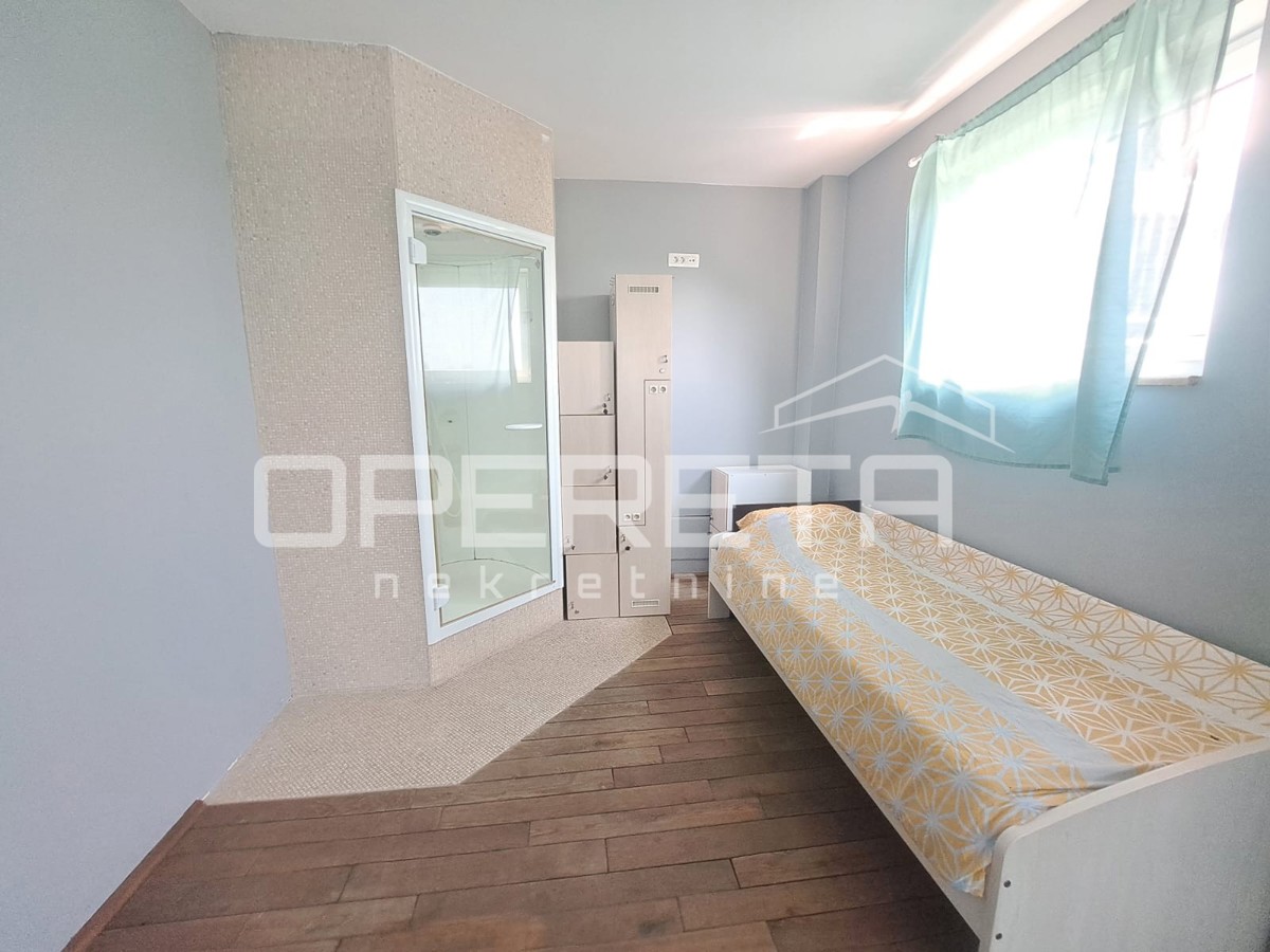 Prodaja, Poslovna zgrada, Rugvica, Okunjska ulica, 730m2