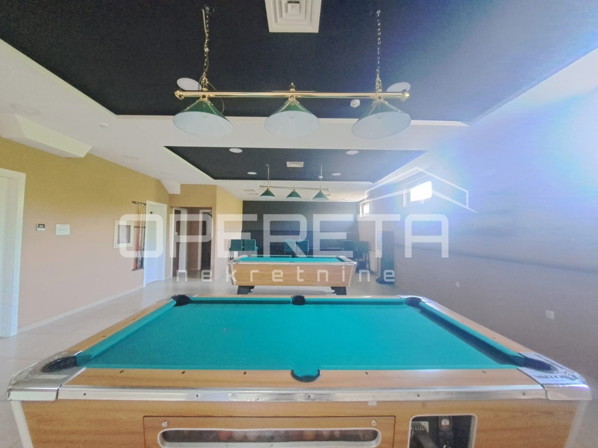 Prodaja, Poslovna zgrada, Rugvica, Okunjska ulica, 730m2