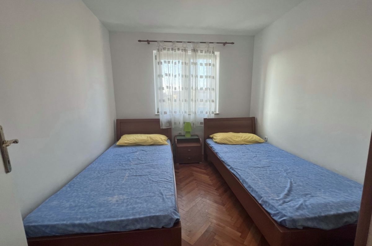 Porat, Malinska - apartma 100 m od morja, pogled na morje