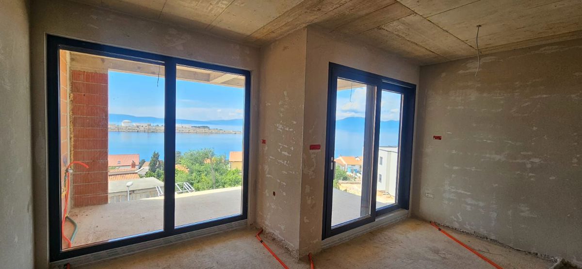 Stanovanje s panoramskim pogledom na morje in bazenom - Omišalj
