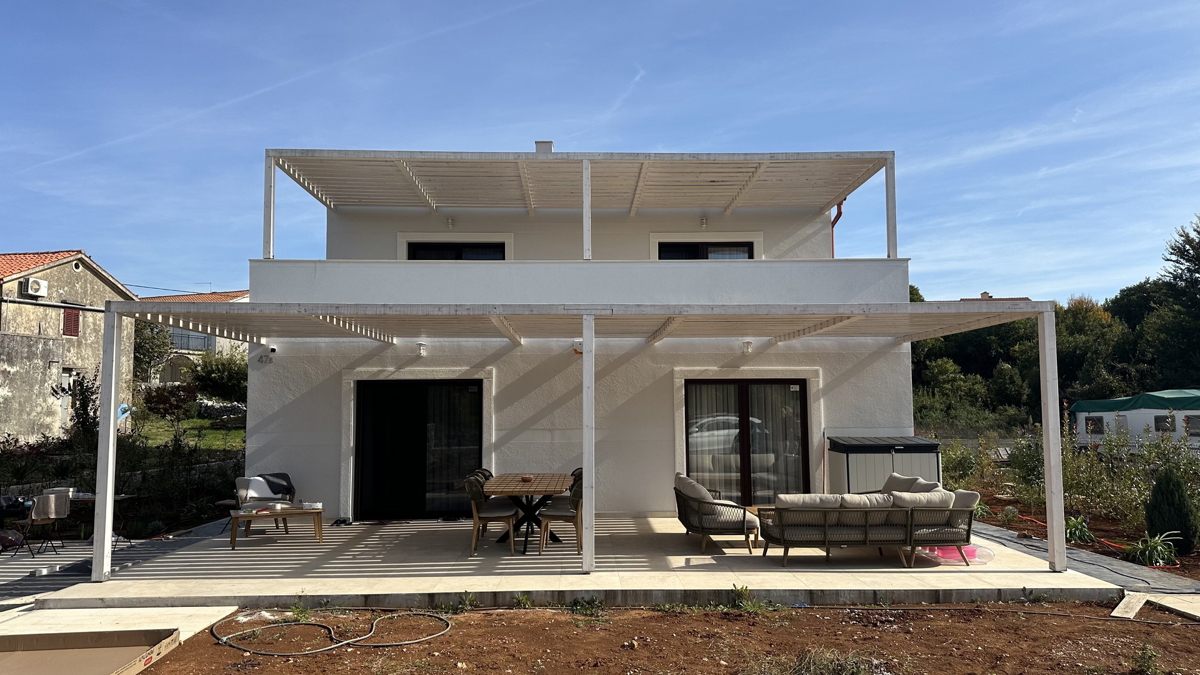 Laurea - rustikalna vila v mirnem okolju - Malinska