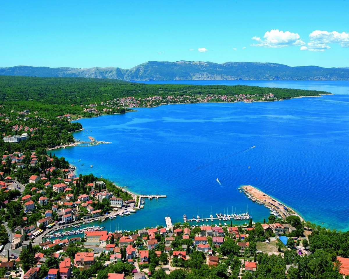 Zemljišče z gradbenim dovoljenjem - Oštrobradić, Malinska