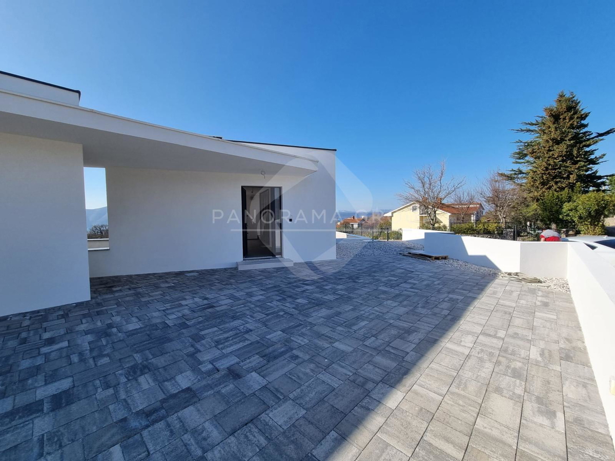 Luksuzna polovica dvojne hiše s pogledom na morje – Brzac, otok Krk