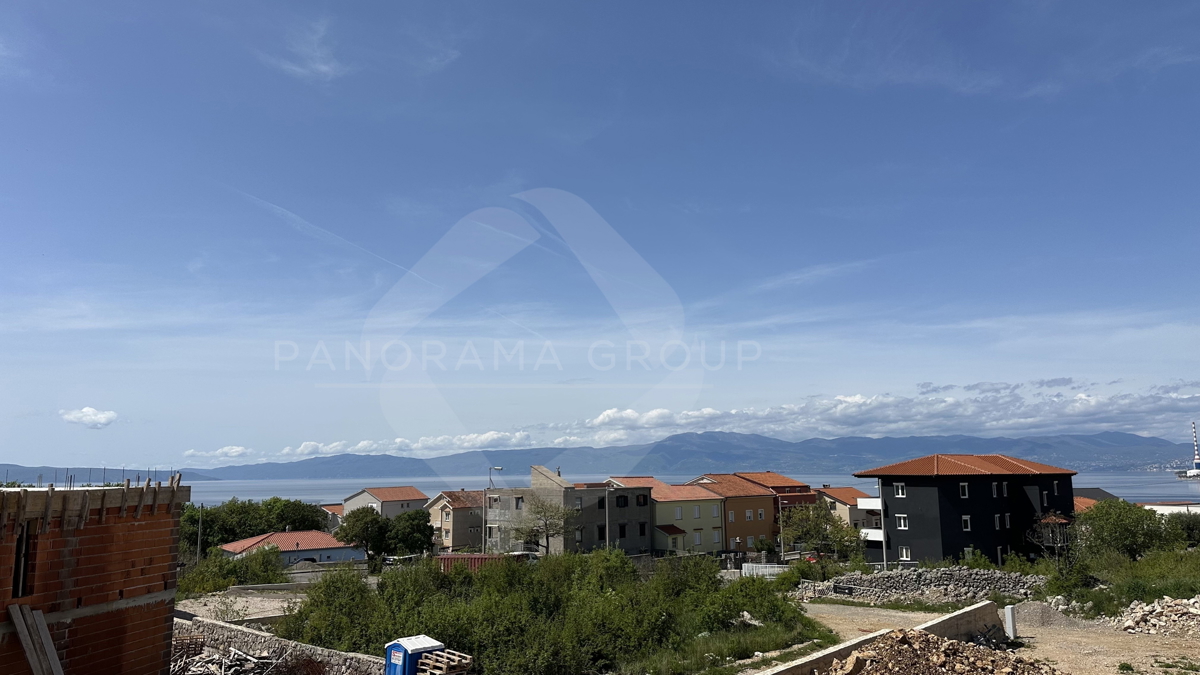 Luksuzno stanovanje 151 m² z bazenom in vrtom – 100 m od morja, Kraljevica