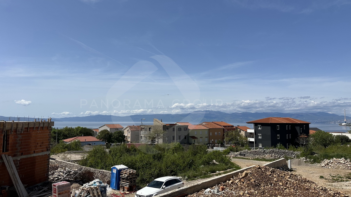 Luksuzno stanovanje 151 m² z bazenom in vrtom – 100 m od morja, Kraljevica