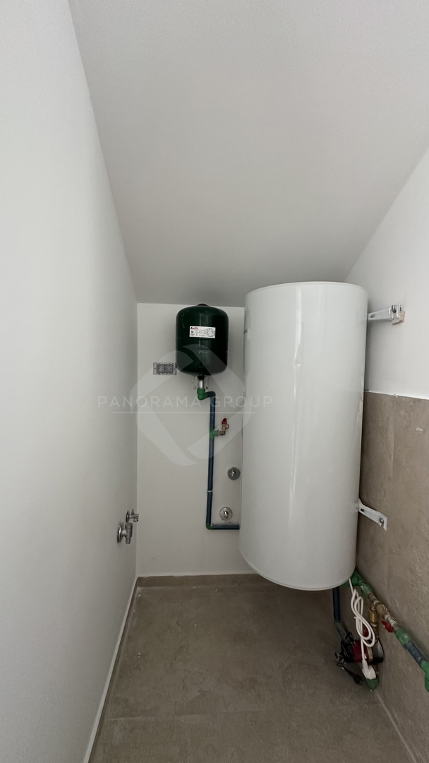 Luksuzno stanovanje 151 m² z bazenom in vrtom – 100 m od morja, Kraljevica