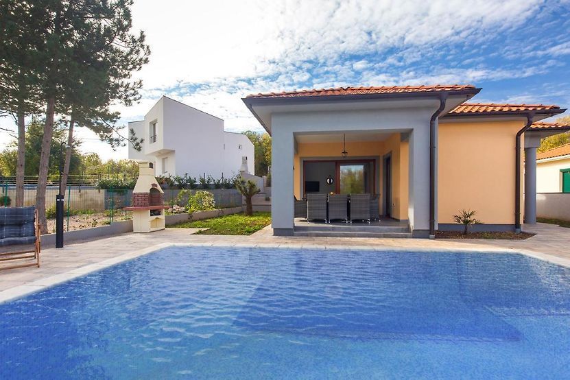 &lt;Villa za odmor u Gostinjcu&gt;