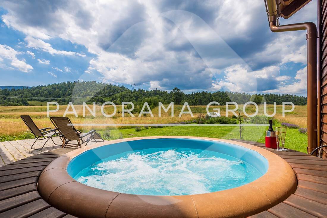 Prekrasna lesena hiša s ustaljenim turističnim poslom na prodajo – Mrkopalj