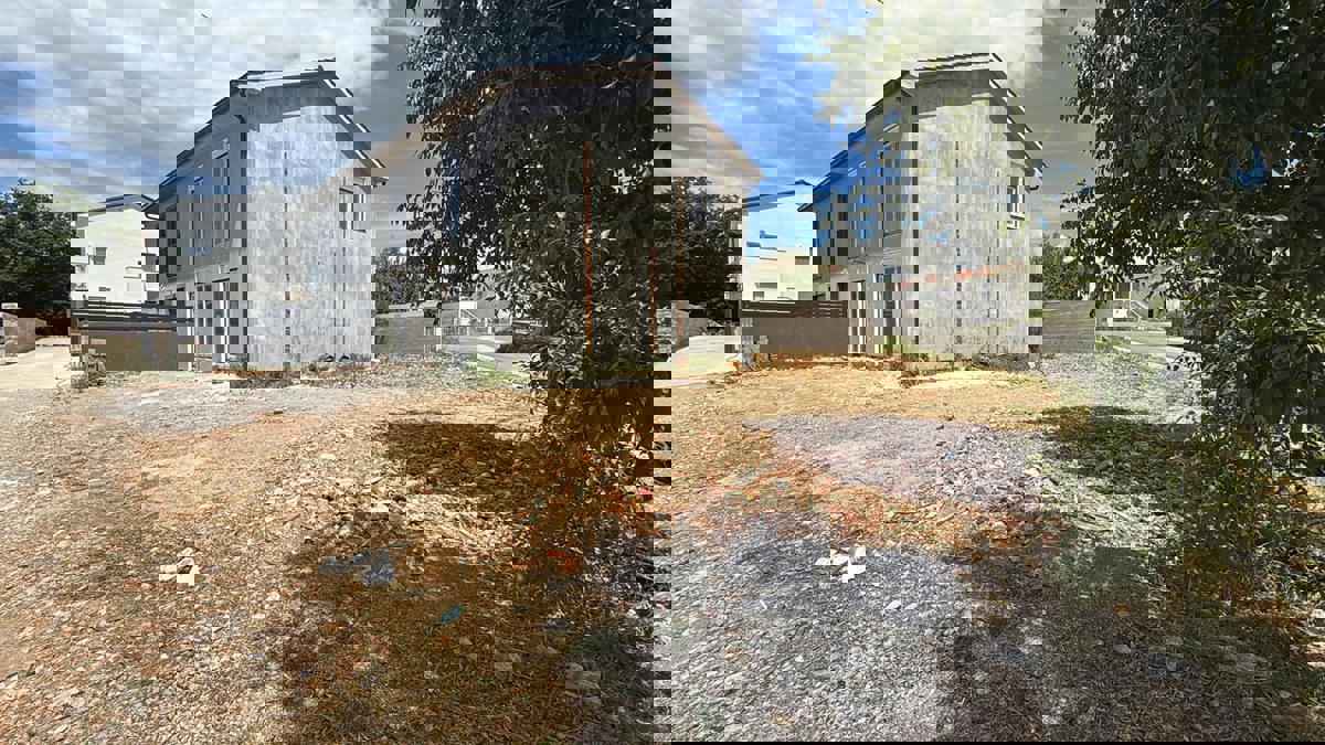 Dvojček v Roh Bau fazi - priložnost! Garica, Vrbnik