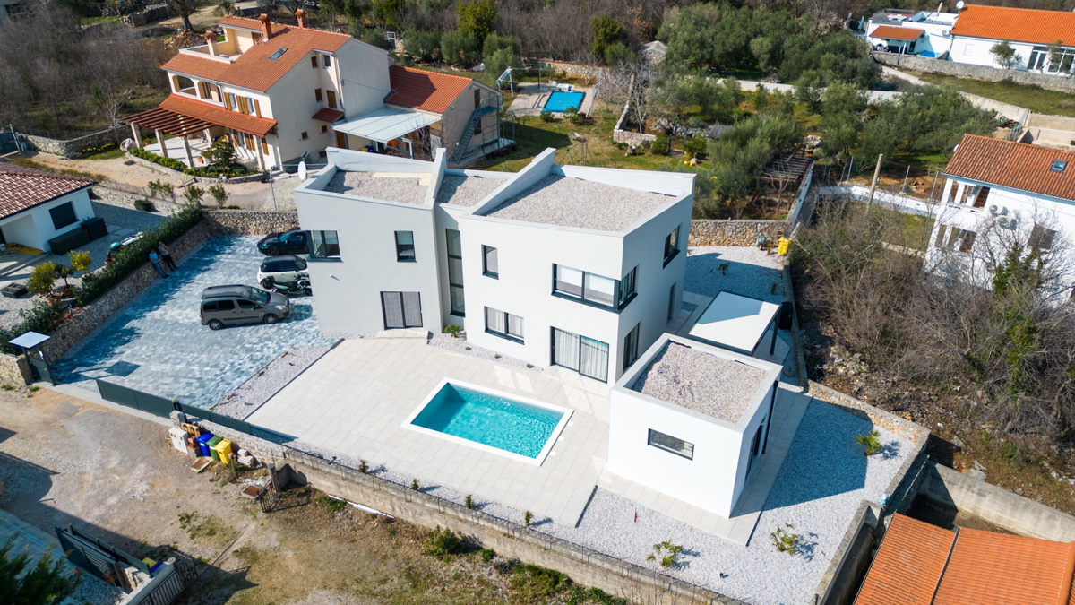 Luksuzna vila z bazenom, savno in telovadnico – Muraj, otok Krk