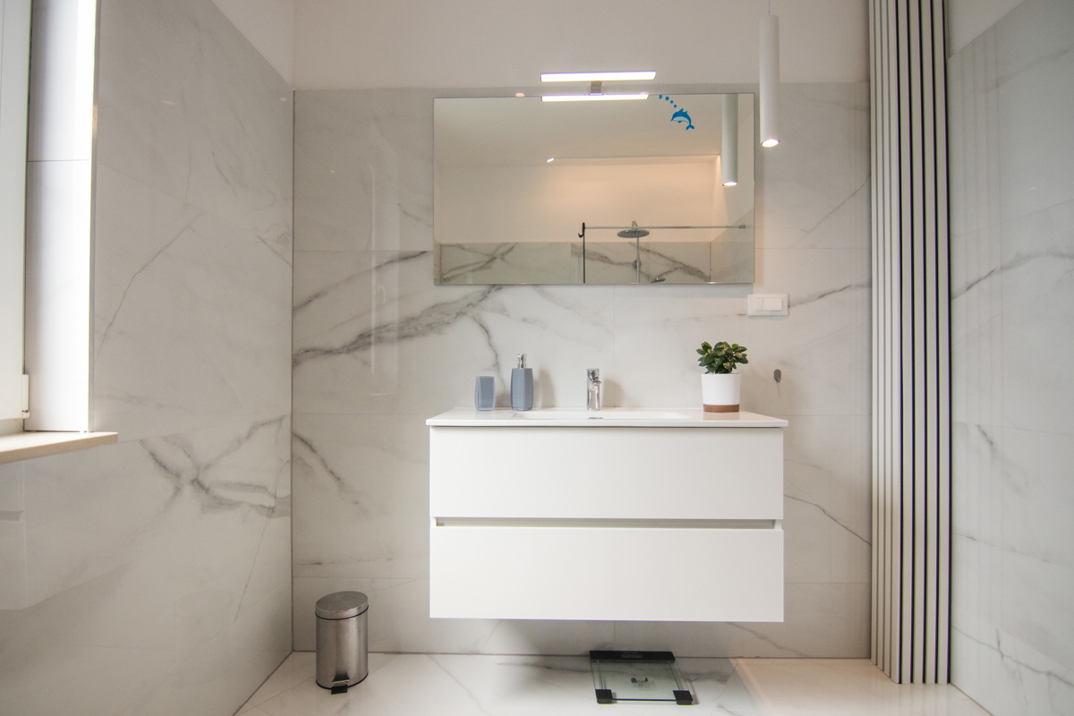 Luksuzna vila z bazenom, savno in telovadnico – Muraj, otok Krk