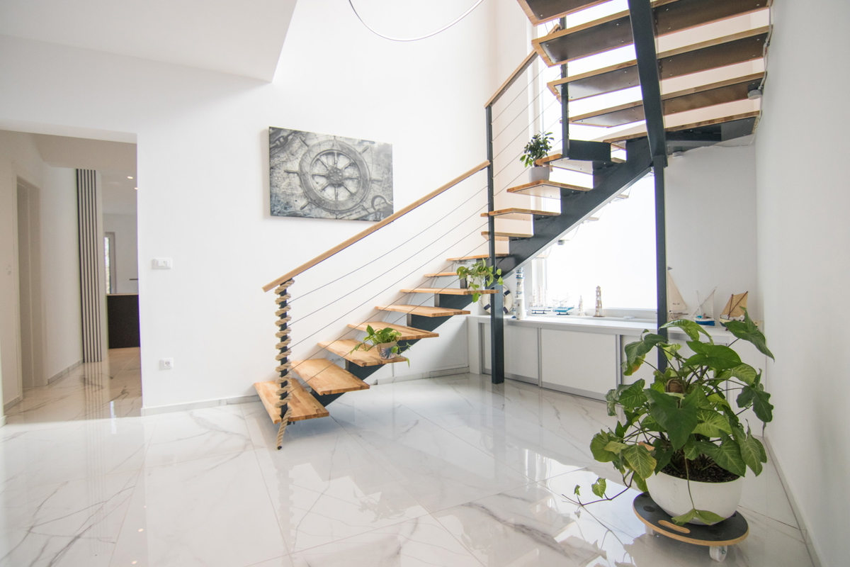 Luksuzna vila z bazenom, savno in telovadnico – Muraj, otok Krk