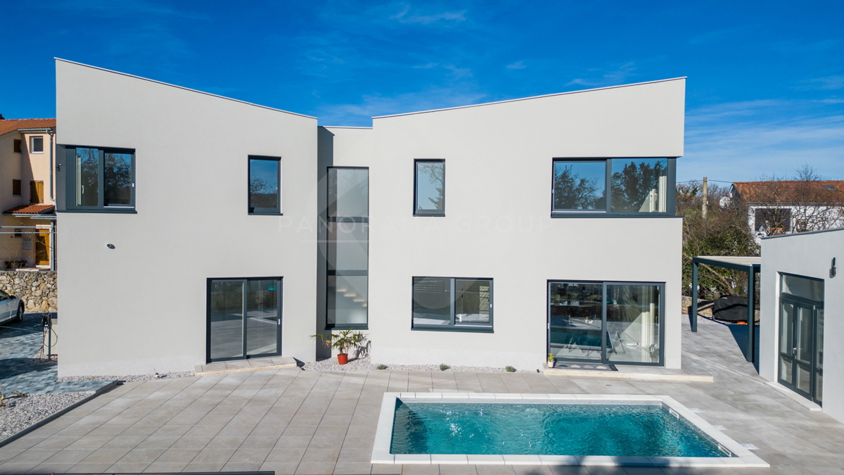 Luksuzna vila z bazenom, savno in telovadnico – Muraj, otok Krk