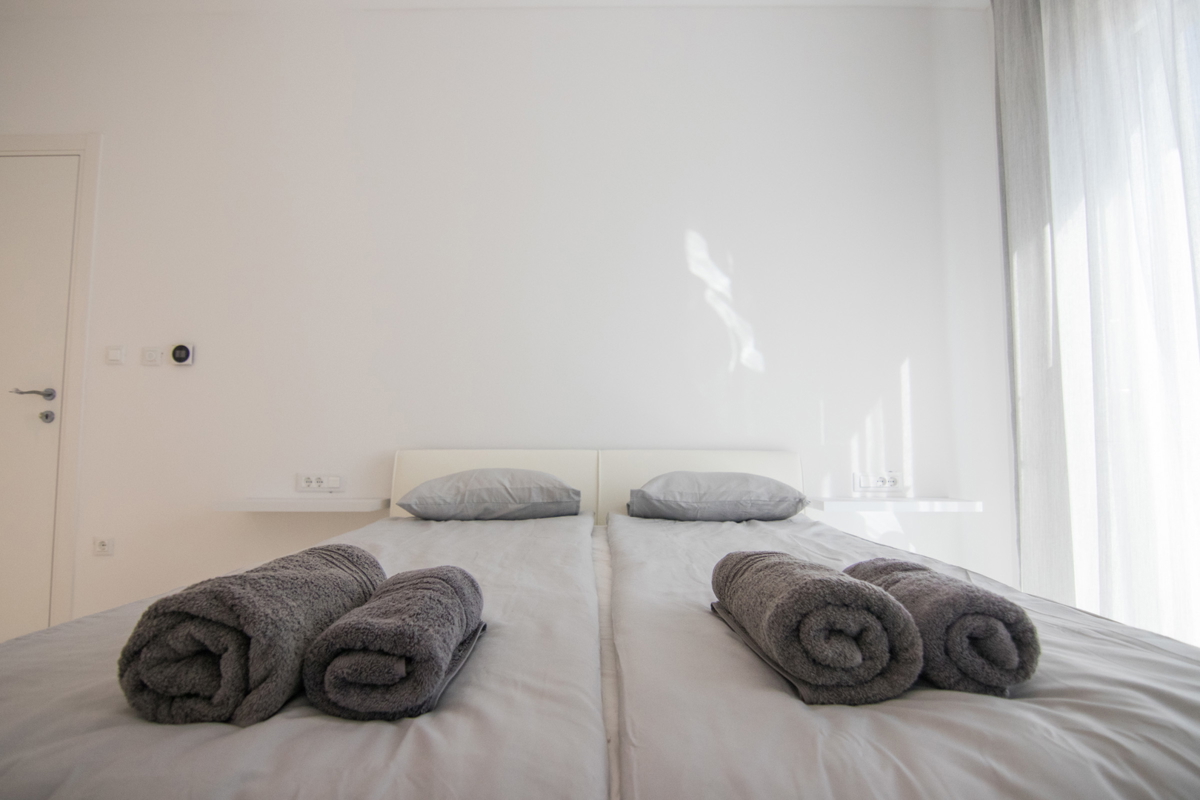 Luksuzna vila z bazenom, savno in telovadnico – Muraj, otok Krk