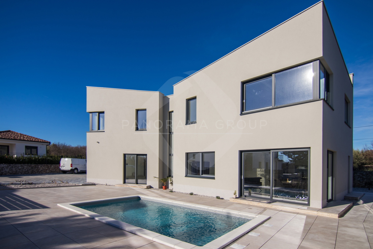 Luksuzna vila z bazenom, savno in telovadnico – Muraj, otok Krk