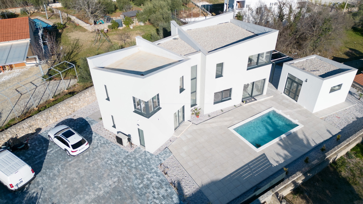 Luksuzna vila z bazenom, savno in telovadnico – Muraj, otok Krk