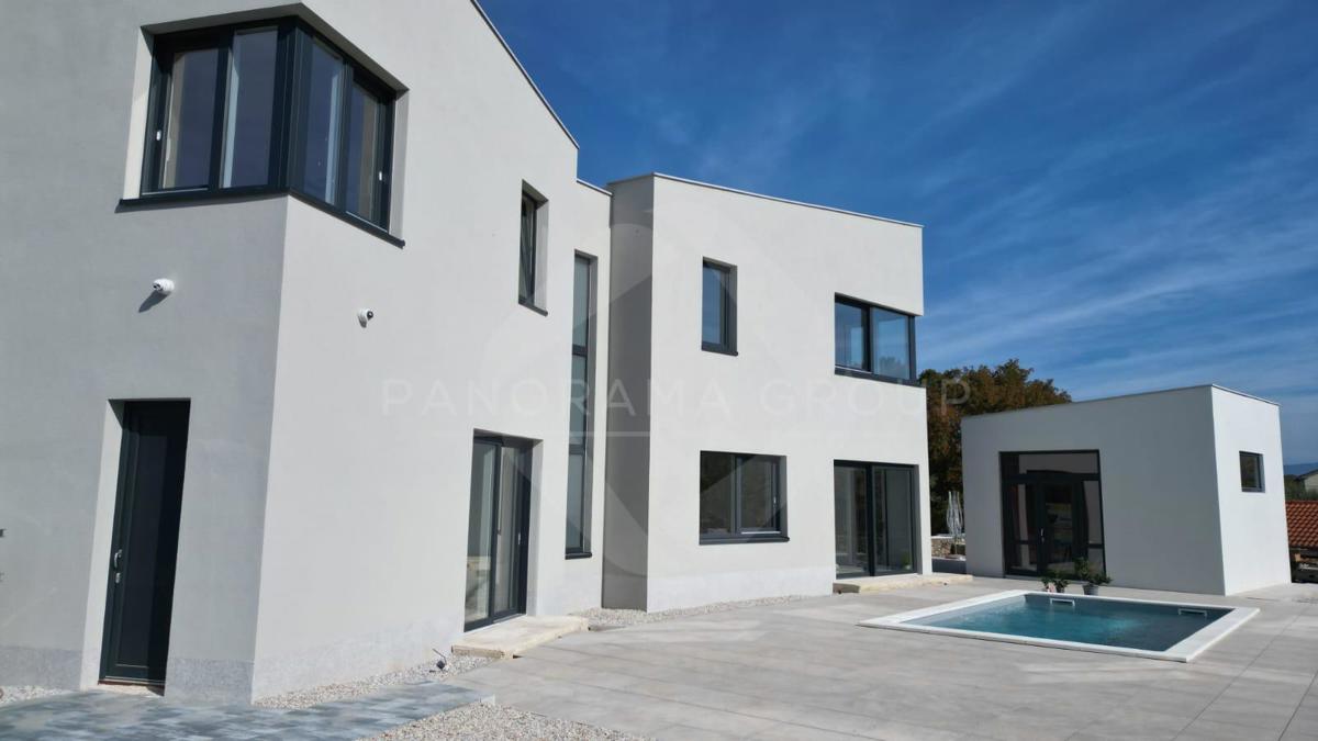 Luksuzna vila z bazenom, savno in telovadnico – Muraj, otok Krk