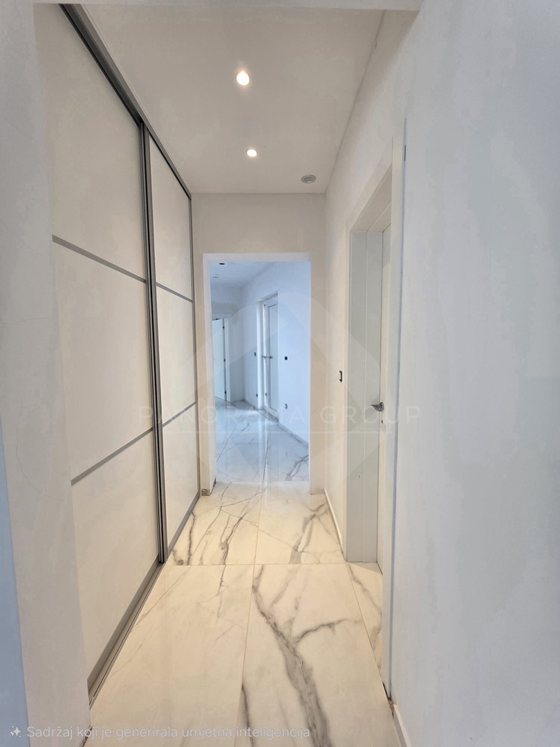 Luksuzna vila z bazenom, savno in telovadnico – Muraj, otok Krk