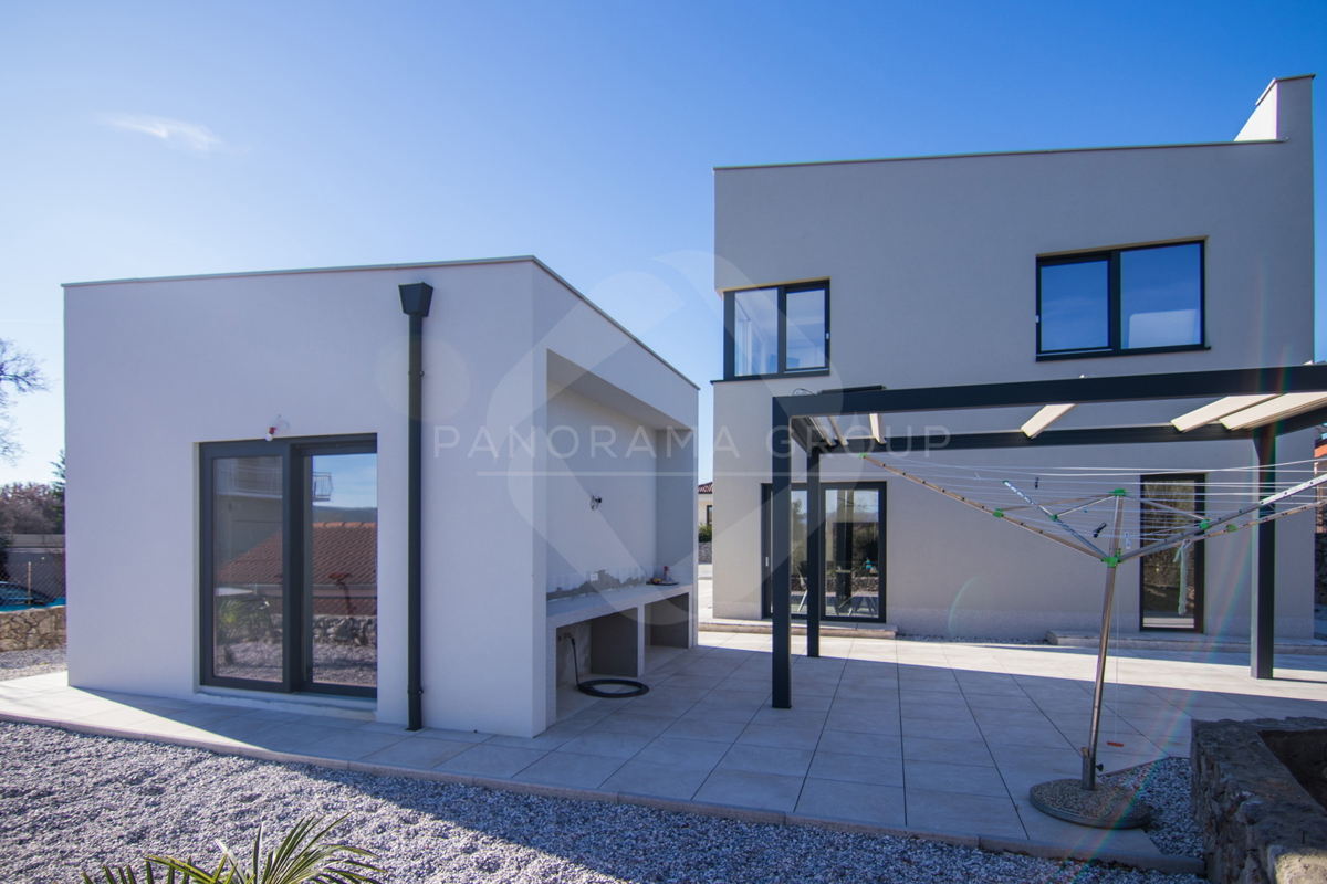 Luksuzna vila z bazenom, savno in telovadnico – Muraj, otok Krk