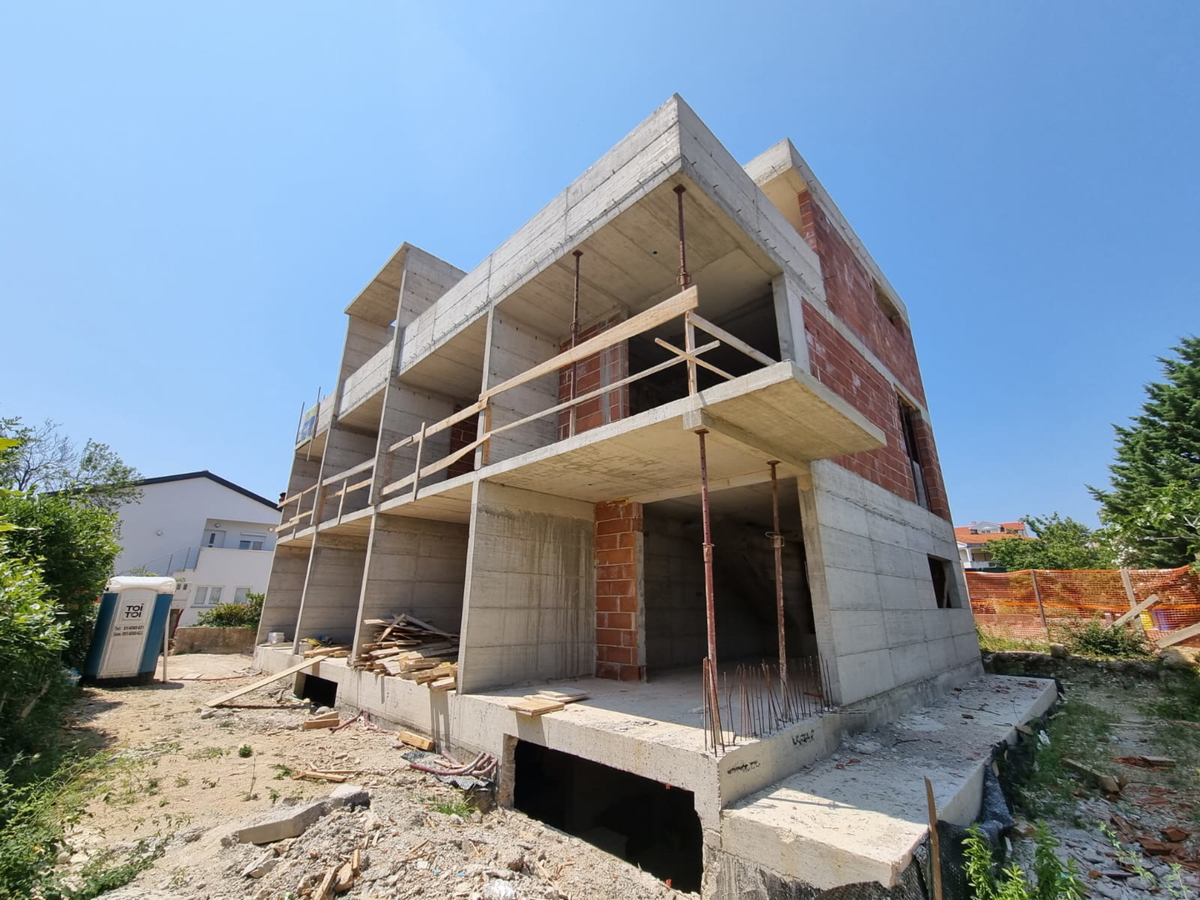 Apartma v pametni hiši, pogled na morje - Krk, center