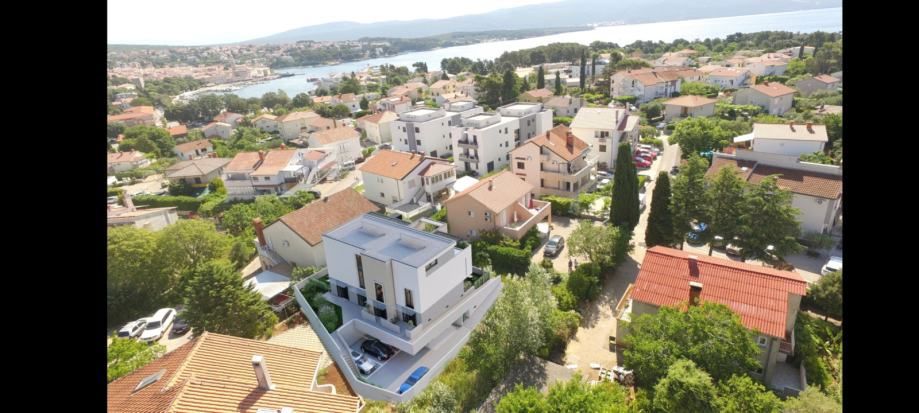 Apartma v pametni hiši, pogled na morje - Krk, center